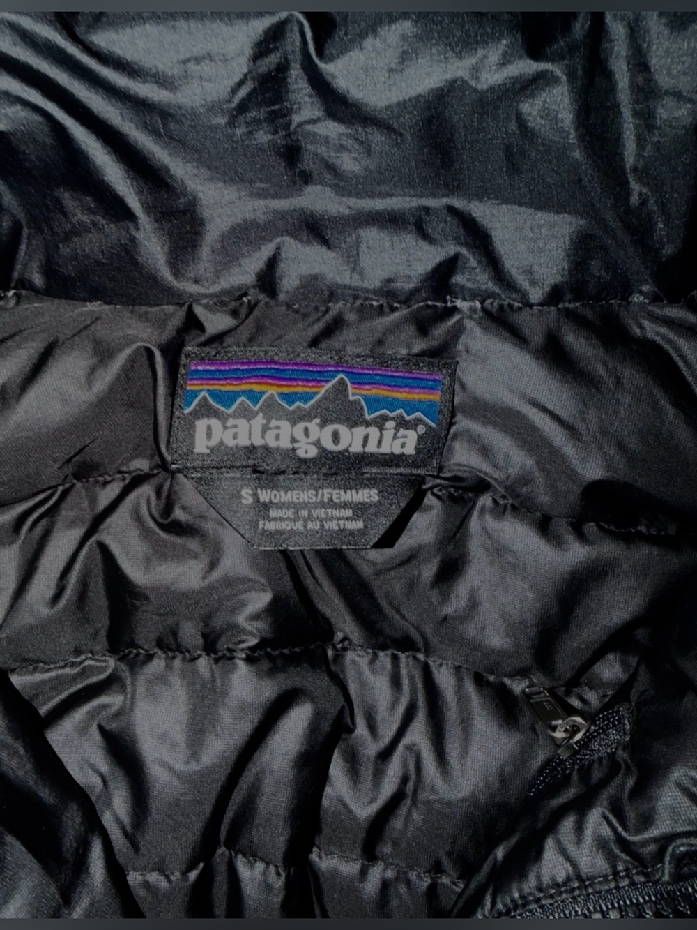 Patagonia Women’s Down Sweater Vest Black Small 800 Fill-Down - Picture 4 of 4